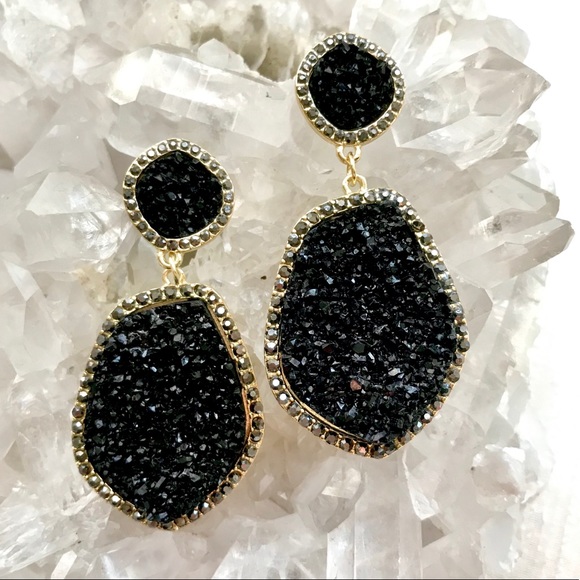 Anthropologie Jewelry - Anthropologie Midnight Drop Earrings